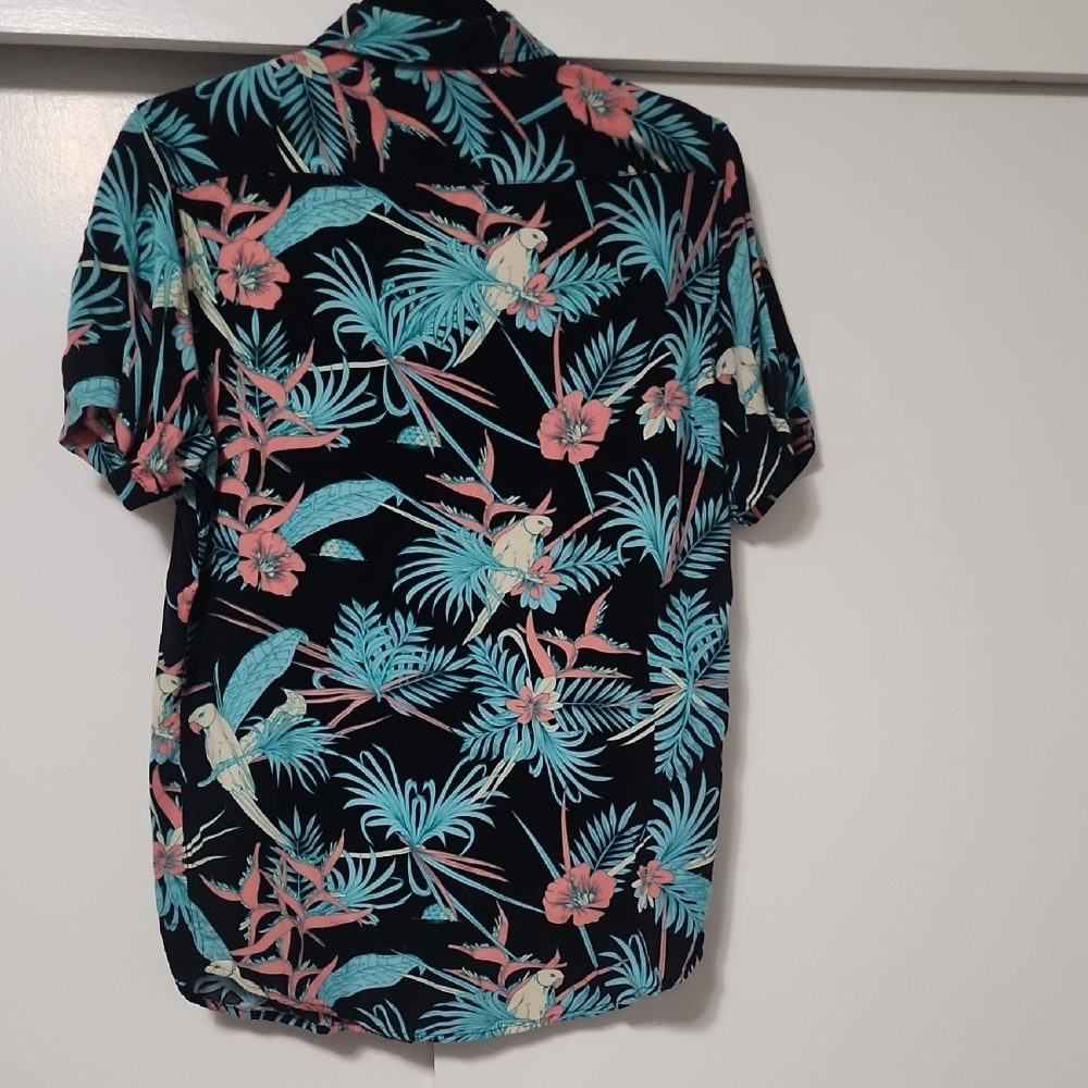 Molokai Surf Co Parrot Jungle Hawaiian Button Down Shirt M - Picture 5 of 6